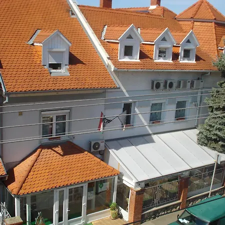 Szálloda Szent György 3*