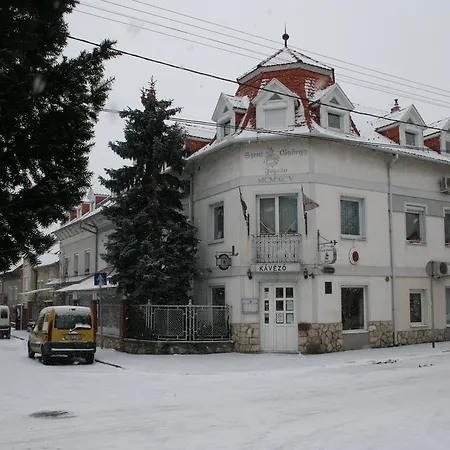 Szent Gyoergy Fogado Hotel Pécs